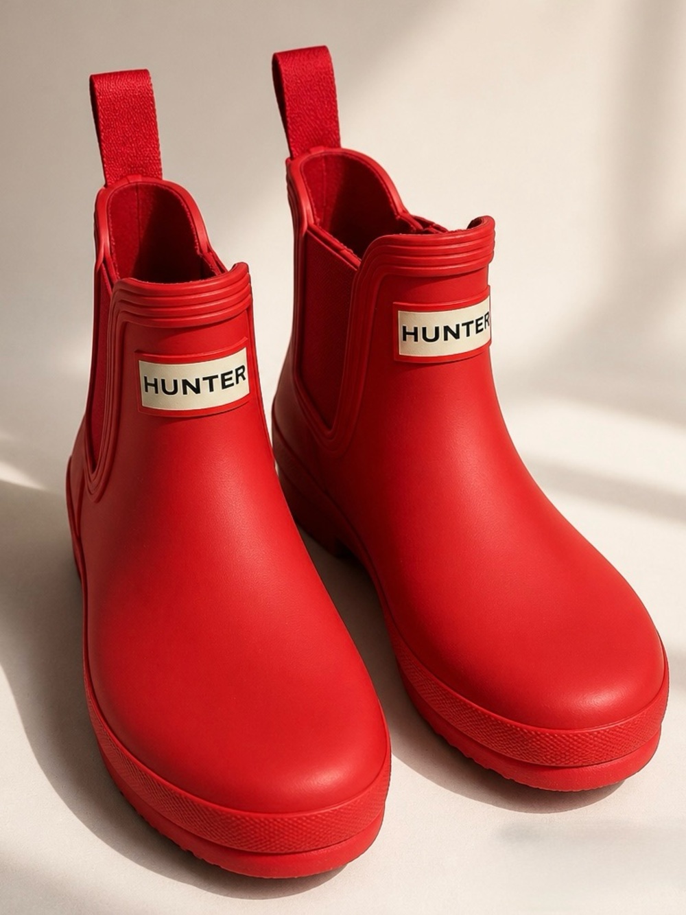 Hunter Boots Original Chelsea Rain Boots Red Waterproof Rubber Ankle Boot Size 7